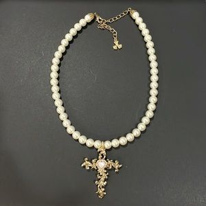 Fashion Necklace with Faux Pearls and Rhinestones